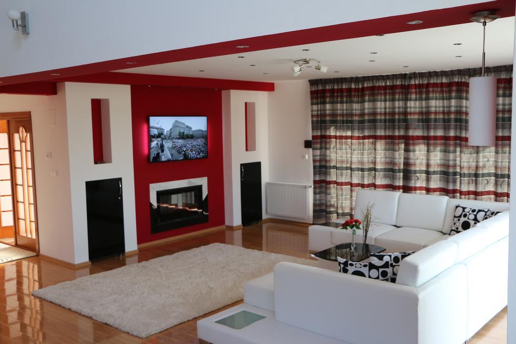 Sanderson Apartments Меркуря-Чук Номер фото